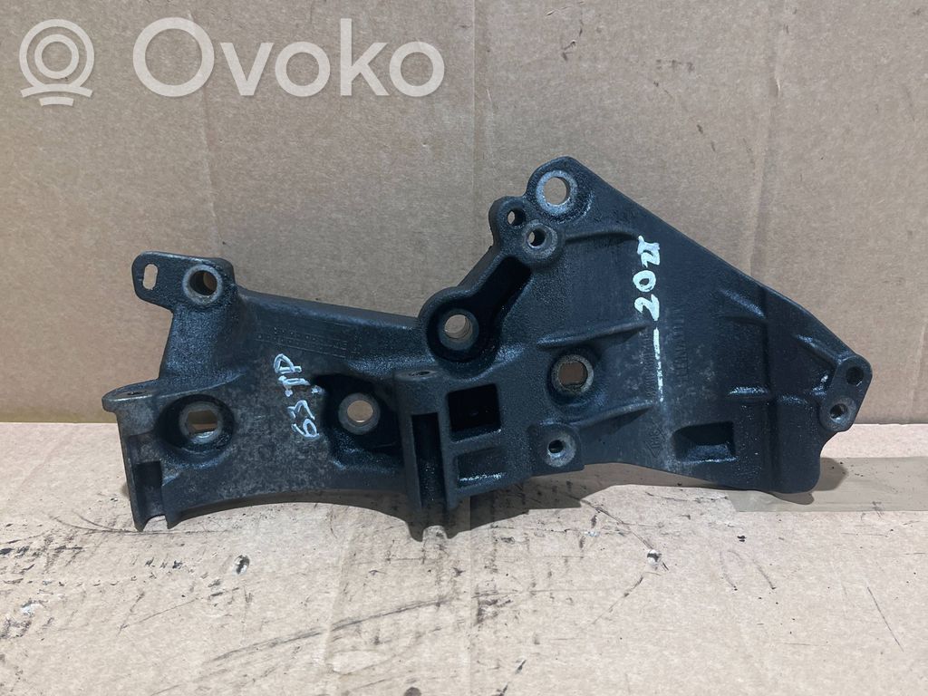 Renault Clio III Halterung Lichtmaschine 