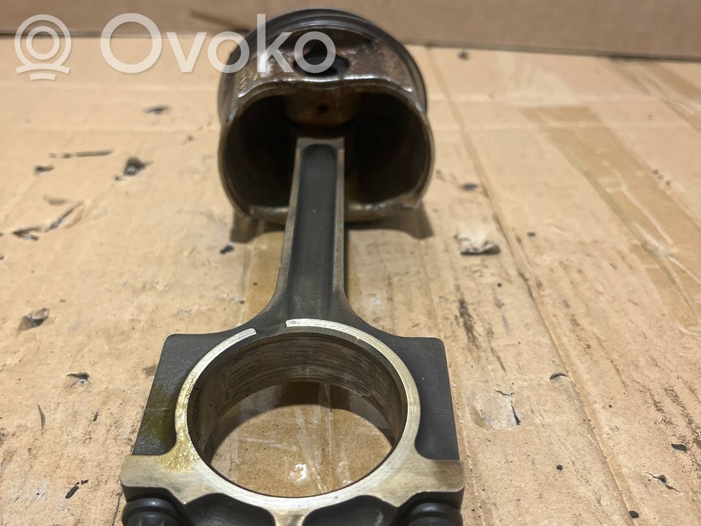Volvo S40 Pistón con biela 