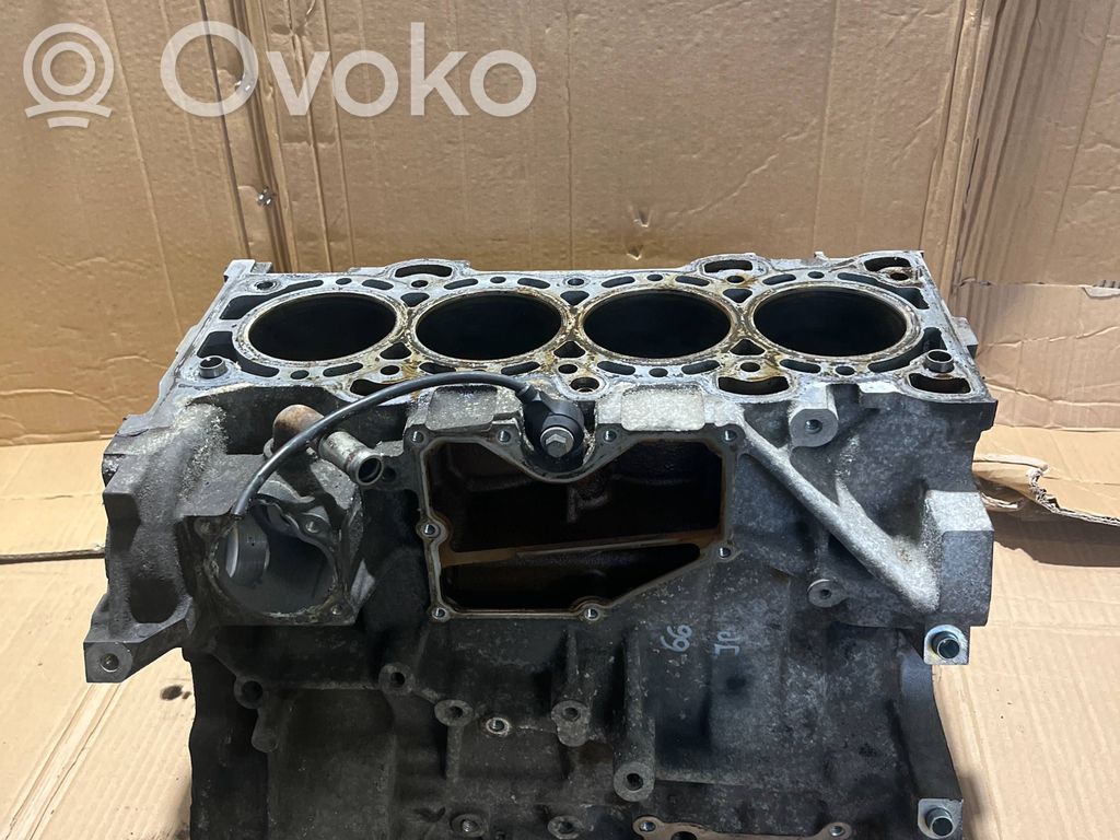 Volvo S40 Engine block 