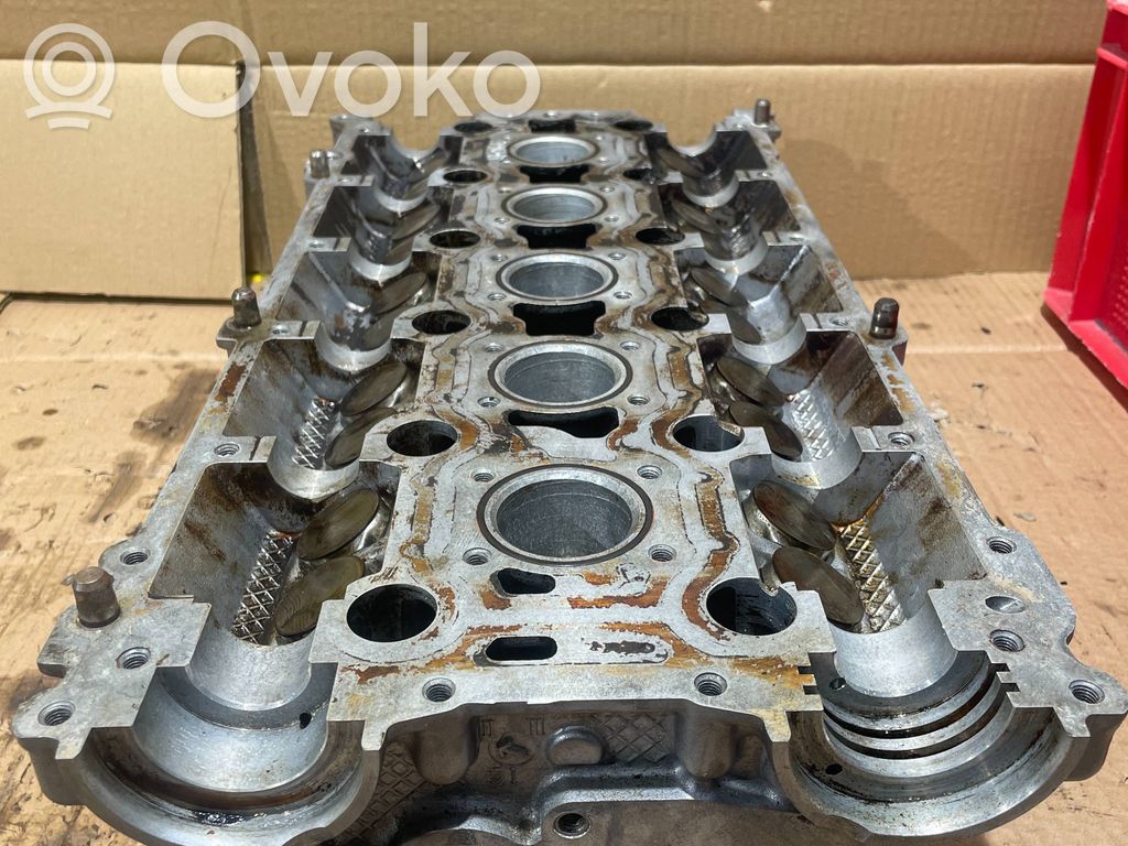 Volvo S40 Engine head 