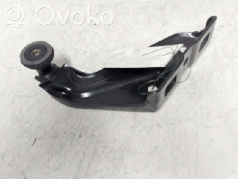 Sliding door upper roller guide/hinge   9179777,9179777