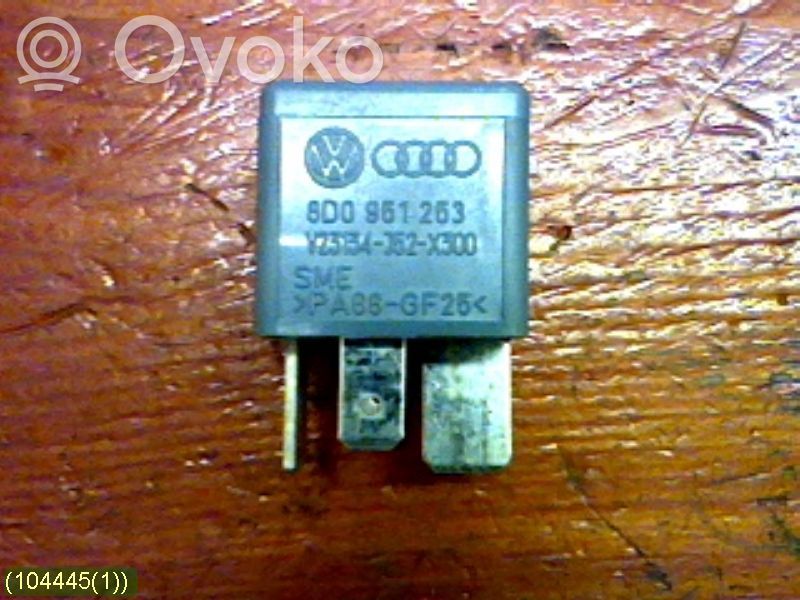 Audi A6 S6 C5 4B Autres relais