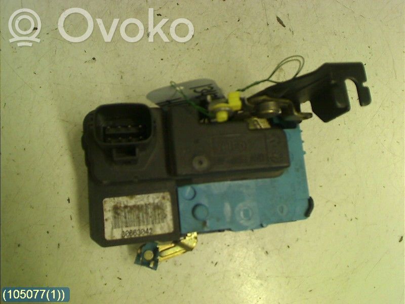 Volvo V70 Serratura portiera anteriore 