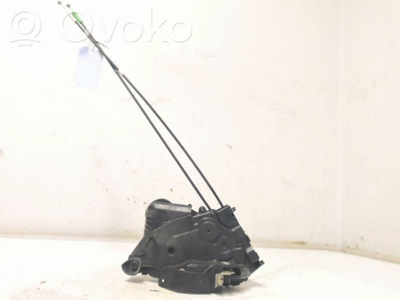 Toyota Prius (NHW20) Zamek drzwi przednich