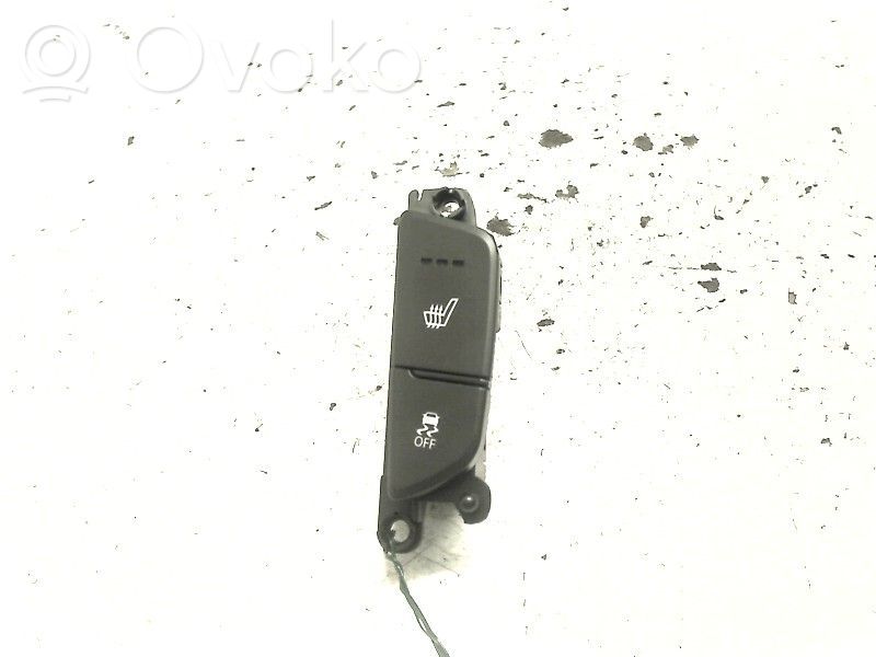 Hyundai i40 Interruptor de calefacción del asiento 