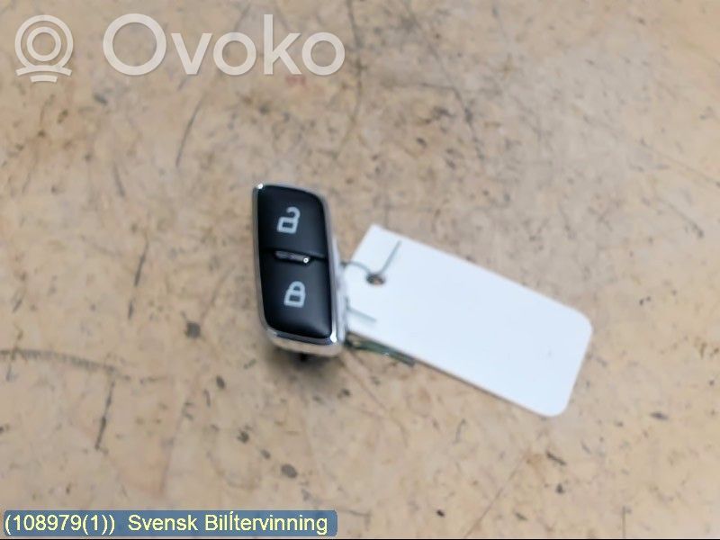 Ford Kuga II Central locking switch button 