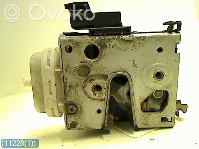 Etuoven lukko   8D1837016A