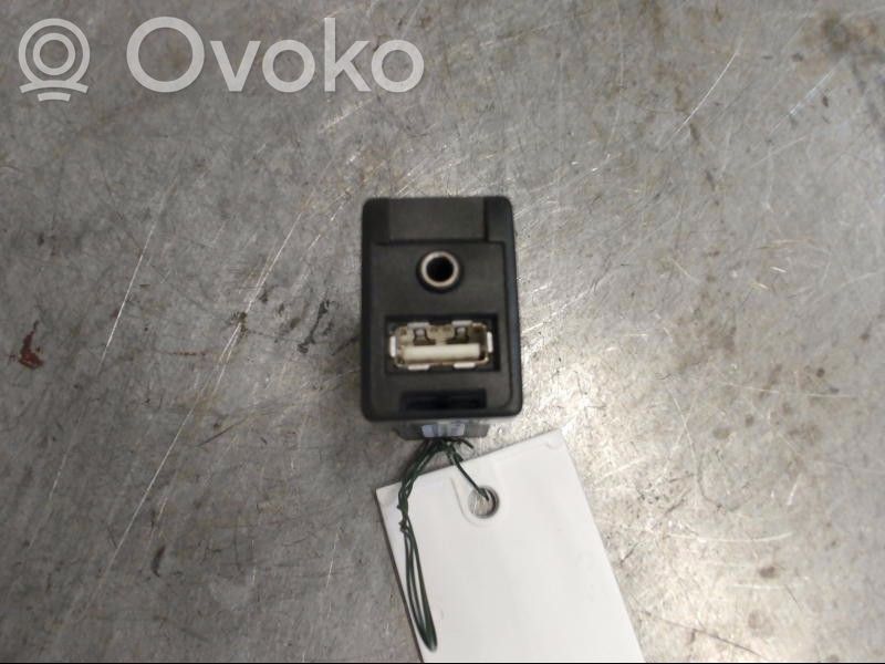 USB-Anschluss   861900D030,CALS00H1AE,861900D030