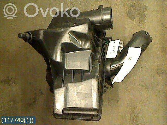 Nissan Note (E11) Air filter box 