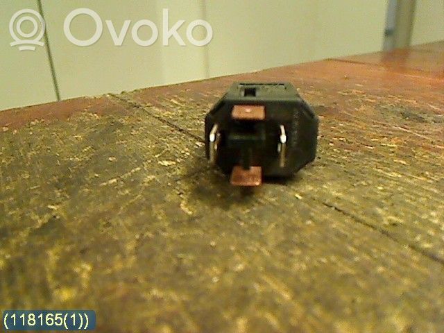 Brake pedal sensor switch   5106141,22712549GM