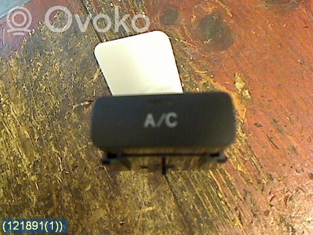 Toyota Corolla E120 E130 Interruttore dell’aria condizionata (A/C) 