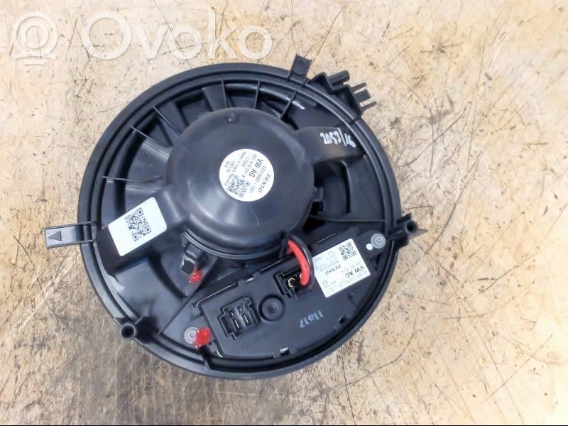 Volkswagen PASSAT B8 Ventola riscaldamento/ventilatore abitacolo