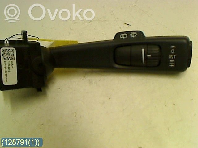 Pyyhkijän vipu   31264353,J6R3A