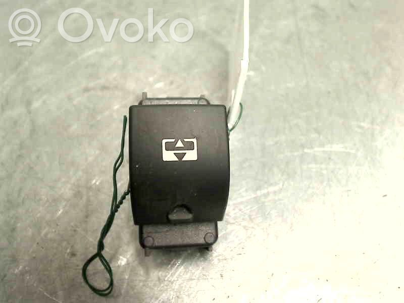 Peugeot 308 Interruptor del techo solar 