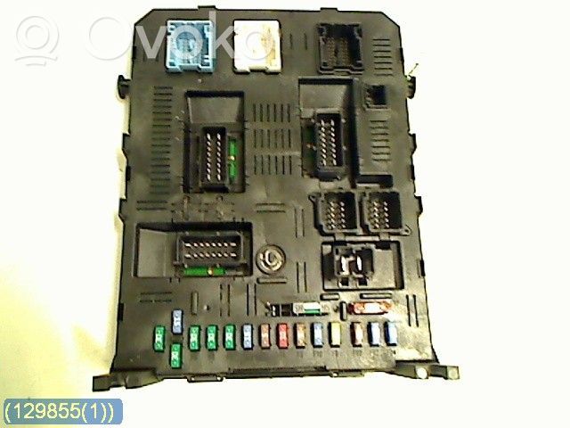 Peugeot 407 Módulo de fusible 