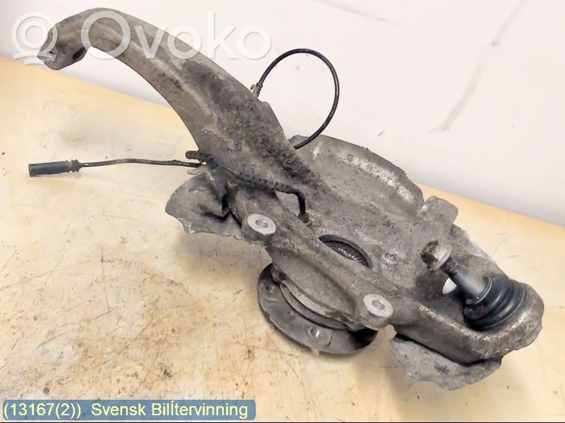 BMW 5 F10 F11 Fuso a snodo con mozzo ruota anteriore