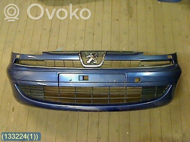 Peugeot 807 Parachoques delantero 
