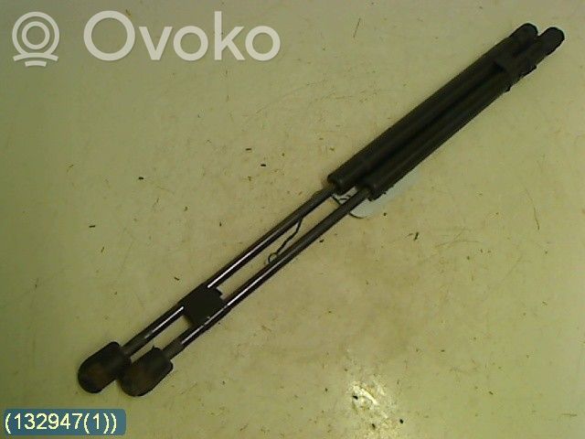 Volkswagen Polo III 6N 6N2 6NF Bagažinės amortizatorius 