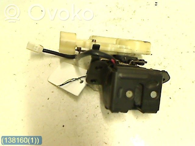 Mazda 323 F Tailgate/trunk/boot lock/catch/latch 