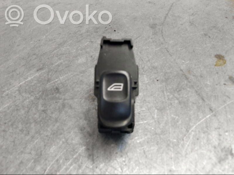 Electric window control switch   30658696,03120700LK,30658696