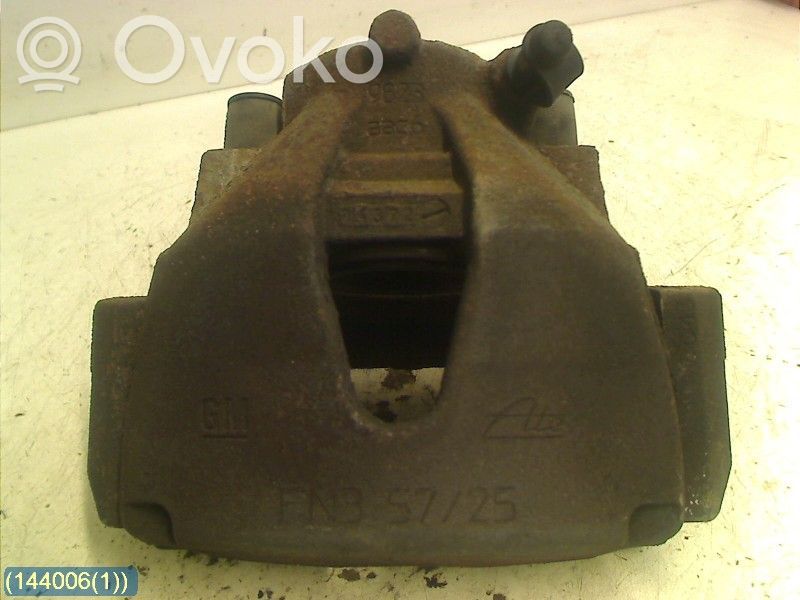 Saab 9-5 Передний суппорт 