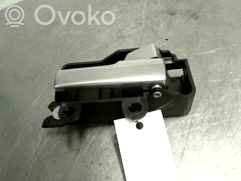 Front door interior handle   1501942,SATINKROM,8M51R22600AA