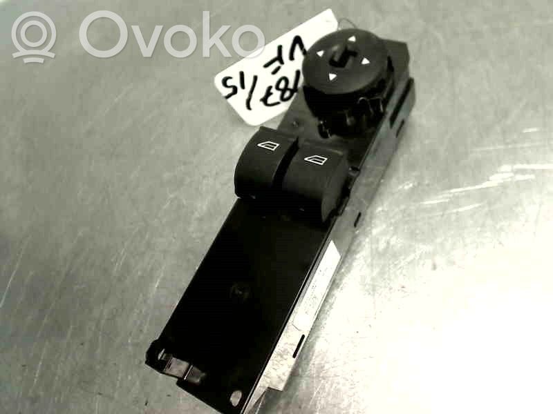 Ford Transit -  Tourneo Connect Elektrisko logu slēdzis 