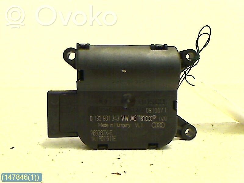 Volkswagen Touran I Actuator/motor clapetă debit aer A/C 