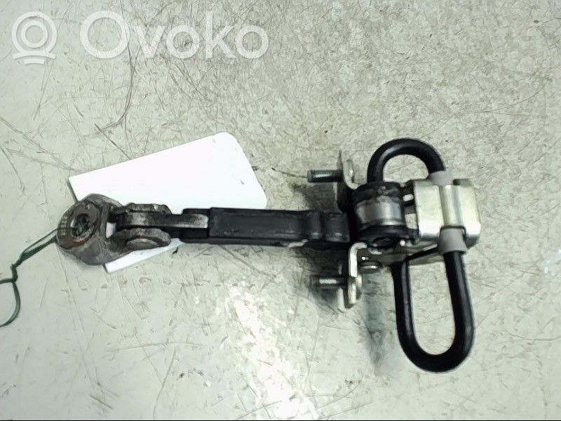 Ford Ka Etuoven pidätin 
