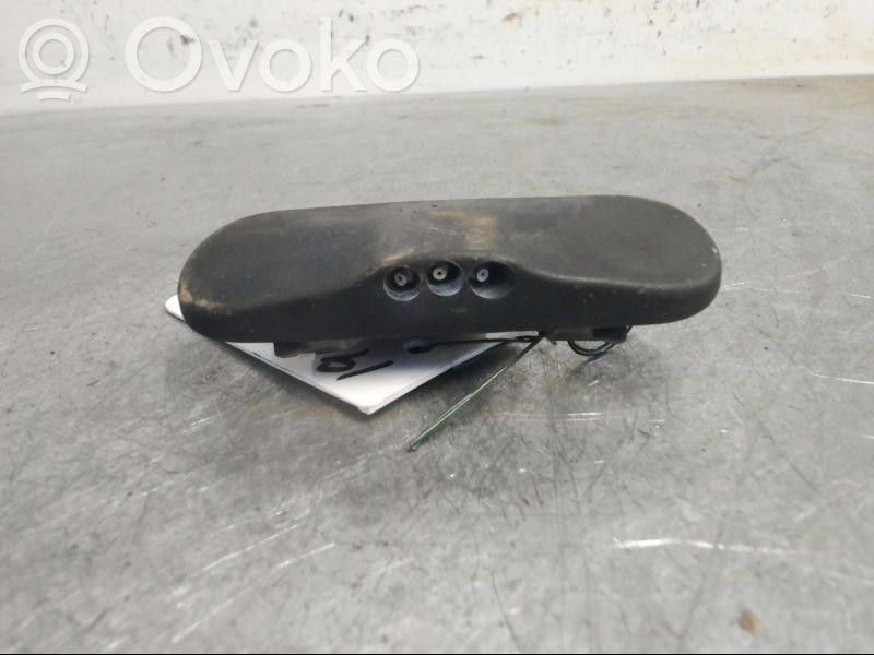 Volkswagen Caddy Duză spălare parbriz 