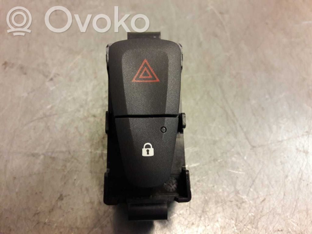 Botón interruptor de luz de peligro   252100502R