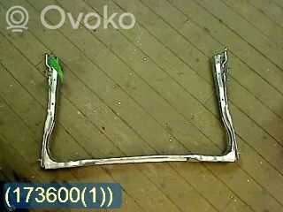 Toyota Prius (XW30) Panel mocowanie chłodnicy / dół 