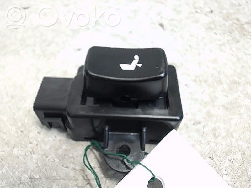 KIA Ceed Seat control switch 