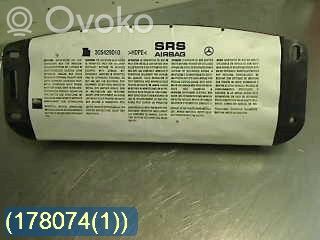 Mercedes-Benz E C207 W207 Keleivio oro pagalvė 