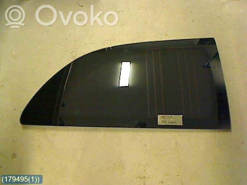 Chrysler Voyager Vitre latérale arrière