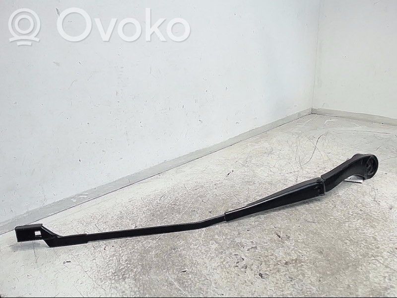 Ford Transit Custom Front wiper blade arm 