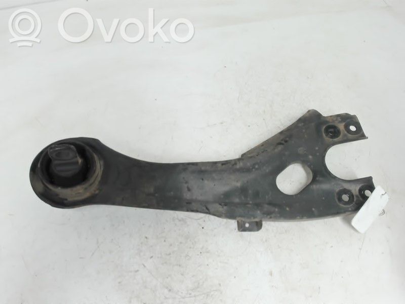 Hyundai i30 Querlenker hinten 