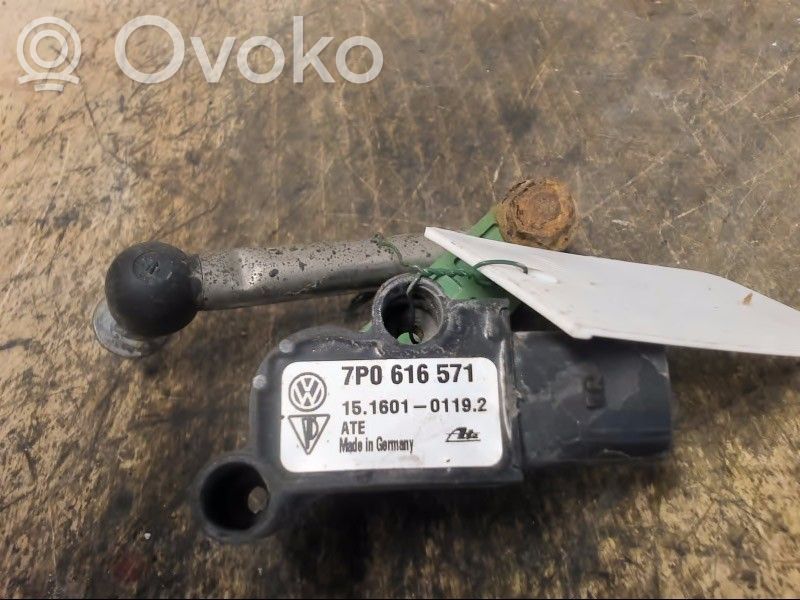 Volkswagen Touareg II Sensore di livello faro/fanale 