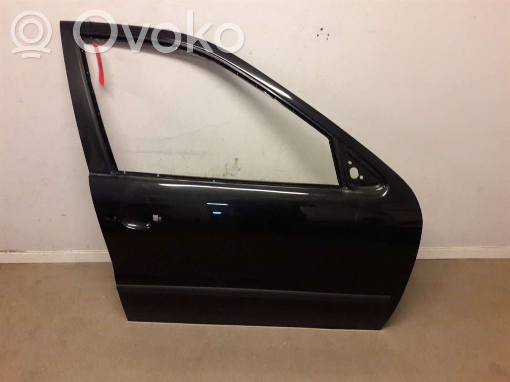 Tür vorne   1M0831056M