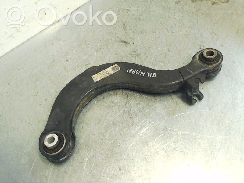 Volkswagen PASSAT B7 Braccio di controllo sospensione posteriore superiore/braccio oscillante 