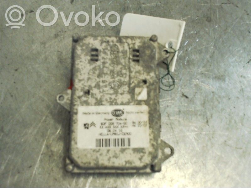 Module d'éclairage LCM   6224J3,5DF00870450HELLA