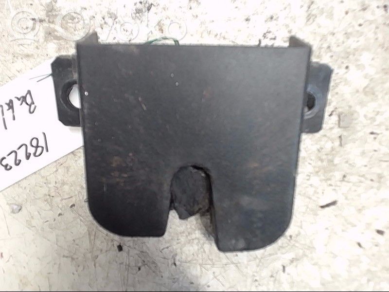 Volkswagen Caddy Blocco/chiusura/serratura del portellone posteriore/bagagliaio 