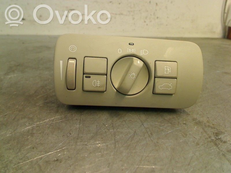 Volvo XC60 Przełącznik świateł 