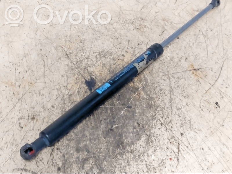 Bagažinės amortizatorius   GS2A63620D,GS2A