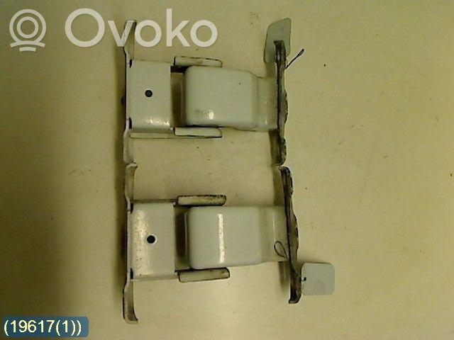 Opel Vivaro Tailgate/trunk/boot hinge 