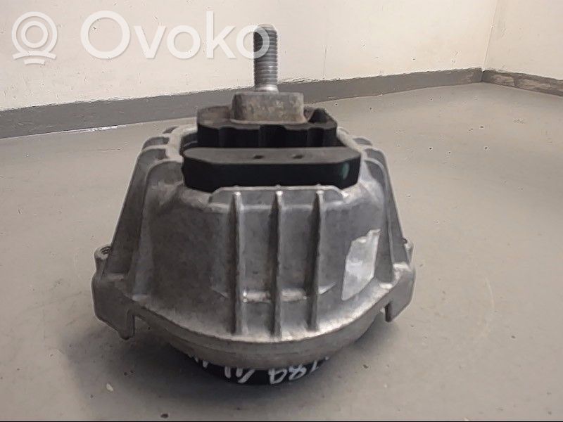 BMW 1 E81 E87 Engine mounting bracket 