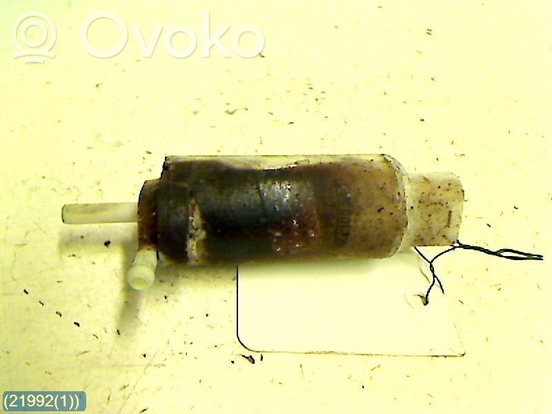Volvo 940 Windscreen/windshield washer pump 