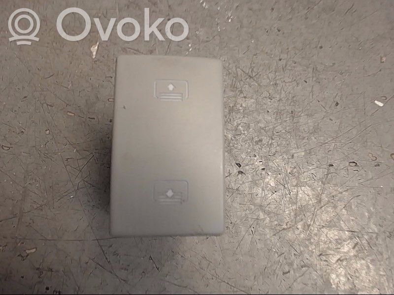 Interruptor del techo solar   13273244,211717,13273244