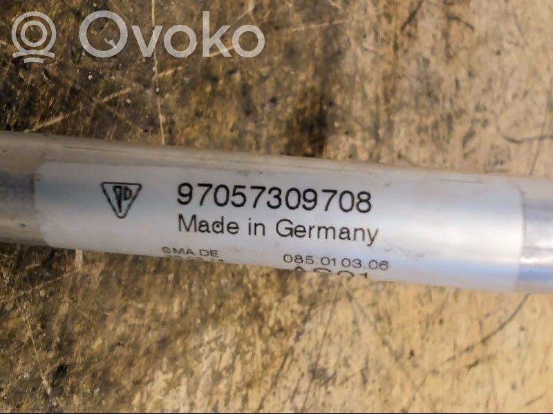 Ilmastointilaitteen putki (A/C)   97057309706,97057309708
