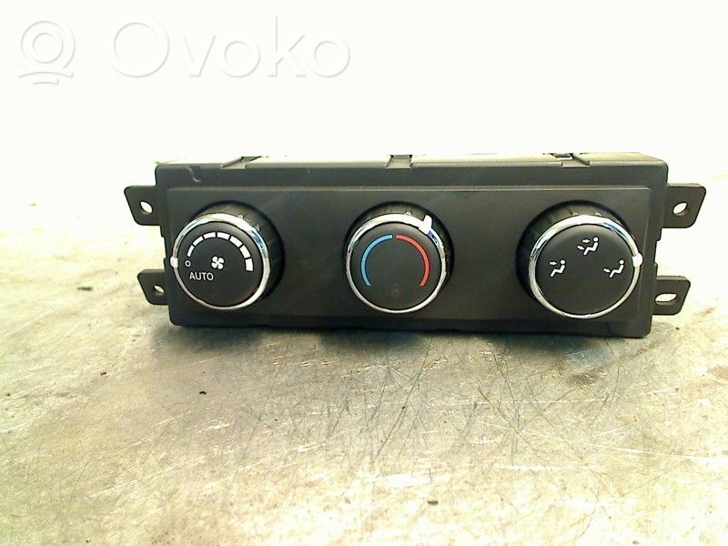 Panel klimatyzacji   55111313AB